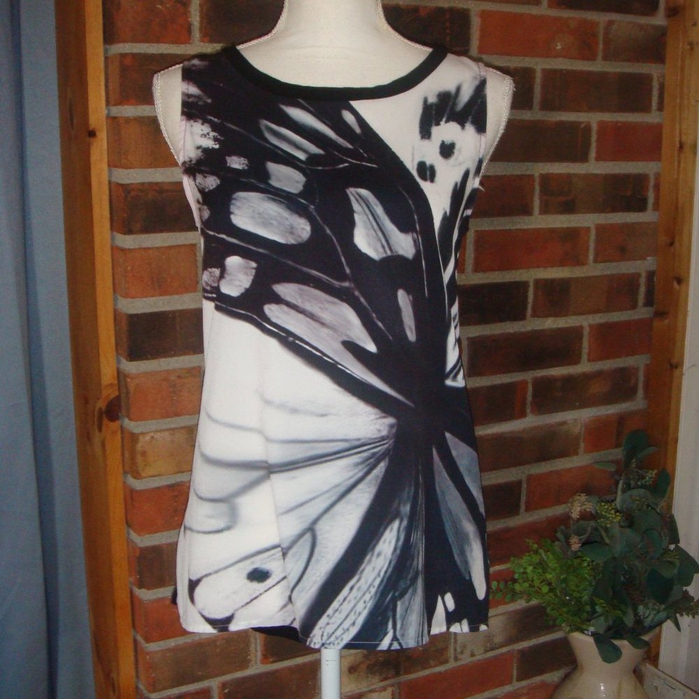 Apt 9 Sleeveless Keyhole Back Top XS